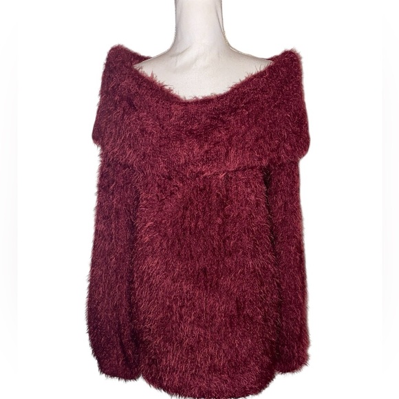 DAT TO DAY blu pepper Off the Shoulders “Fuzzy” Sweater in Burgundy Size Large - Picture 1 of 8